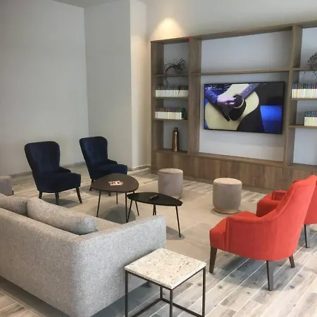Livensa Living Marina Real Апартаменты *