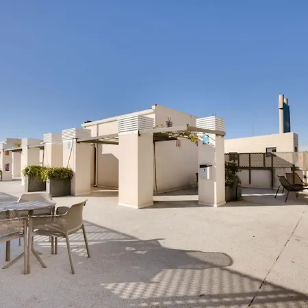 Apartment Livensa Living Marina Real